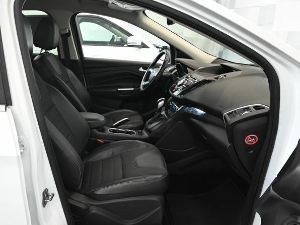 Ford Kuga II с пробегом 2013 года, цена 1 250 000 рублей, 139176 км, внедорожник, Автокод Объявления
