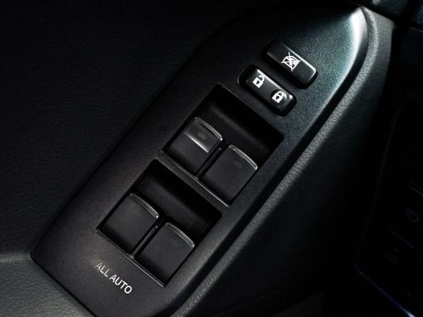 Toyota Land Cruiser Prado 150 Series с пробегом 2012 года, цена 2 739 000 рублей, 256718 км, внедорожник, Автокод Объявления