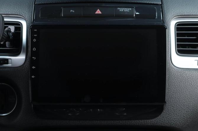 Volkswagen Touareg II с пробегом 2011 года, цена 1 699 000 рублей, 308000 км, внедорожник, Автокод Объявления