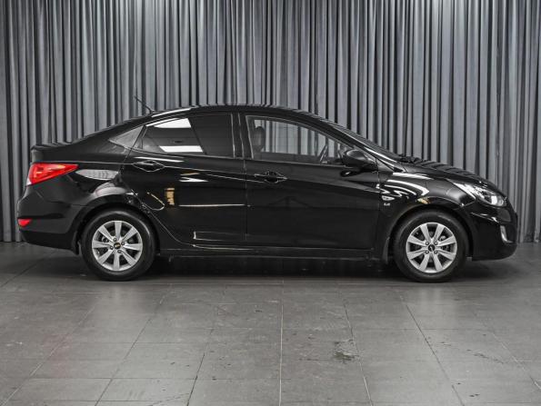 Hyundai Solaris I с пробегом 2013 года, цена 884 350 рублей, 173952 км, седан, Автокод Объявления