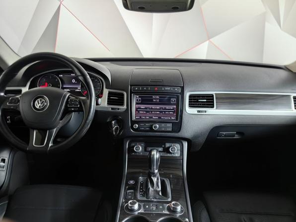 Volkswagen Touareg II Рестайлинг с пробегом 2017 года, цена 2 590 000 рублей, 315636 км, внедорожник, Автокод Объявления
