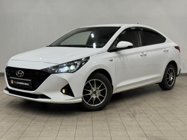 Hyundai Solaris II Рестайлинг с пробегом 2021 года, цена 1 530 000 рублей, 86000 км, седан, Автокод Объявления