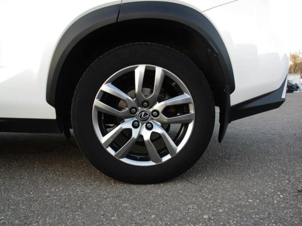 Lexus NX I с пробегом 2017 года, цена 2 499 000 рублей, 185103 км, внедорожник, Автокод Объявления