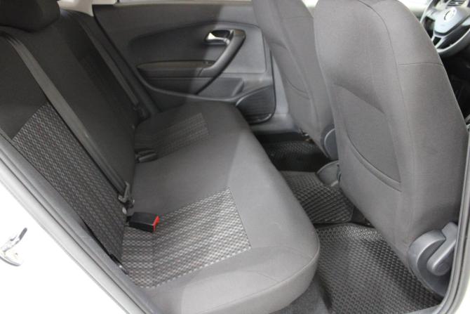 Volkswagen Polo V Рестайлинг с пробегом 2017 года, цена 1 109 000 рублей, 97467 км, седан, Автокод Объявления