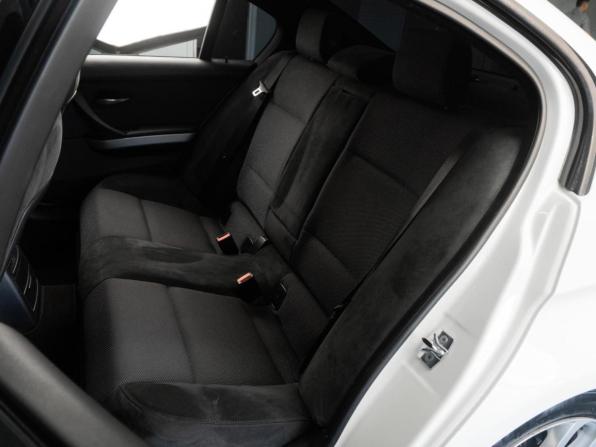 BMW 3 серии V (E90/E91/E92/E93) Рестайлинг с пробегом 2008 года, цена 929 000 рублей, 220809 км, седан, Автокод Объявления