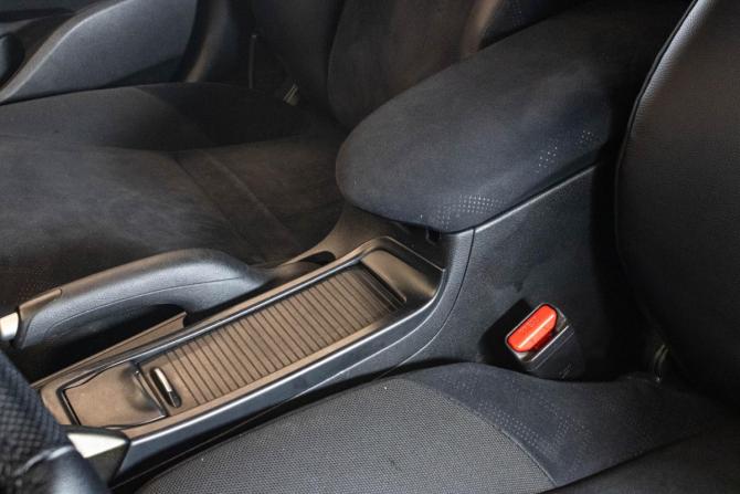 Honda Civic IX с пробегом 2013 года, цена 1 099 000 рублей, 208037 км, хэтчбек, Автокод Объявления