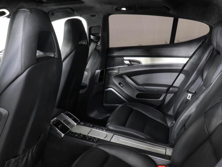 Porsche Panamera I Химки  - изображение 13
