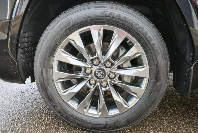 Toyota Land Cruiser 300 Series с пробегом 2021 года, цена 11 200 000 рублей, 37471 км, внедорожник, Автокод Объявления