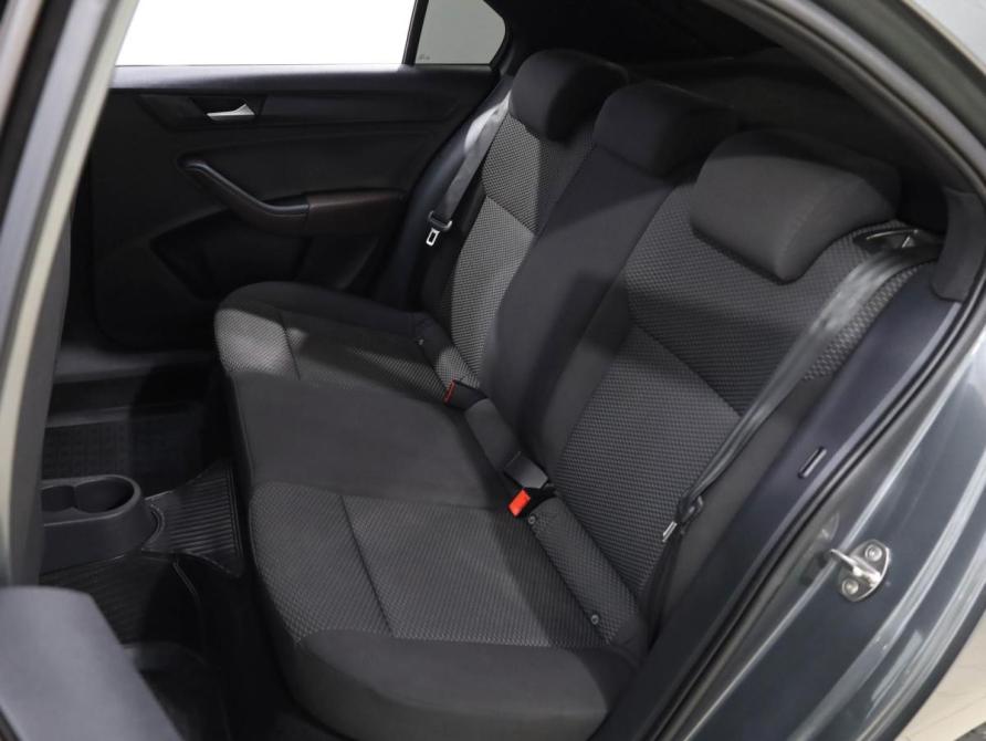 Volkswagen Polo V Рестайлинг Ростов-на-Дону  - изображение 9