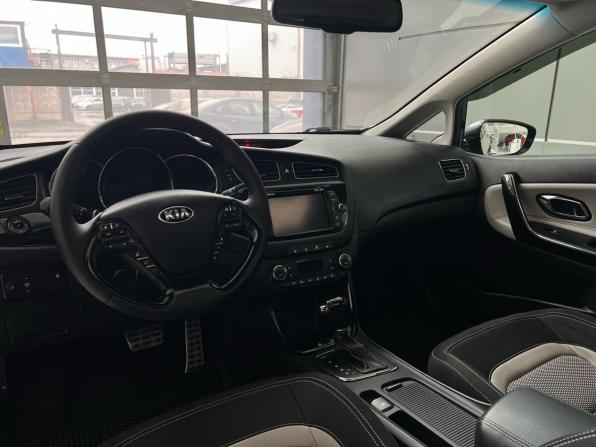 Kia Ceed II с пробегом 2013 года, цена 1 129 000 рублей, 157251 км, хэтчбек, Автокод Объявления