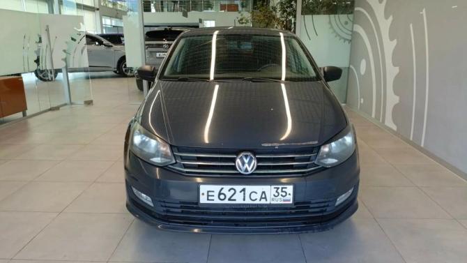 Volkswagen Polo V Рестайлинг с пробегом 2015 года, цена 729 000 рублей, 118000 км, седан, Автокод Объявления