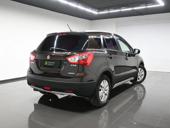 Suzuki SX4 II (S-Cross) с пробегом 2014 года, цена 795 000 рублей, 348782 км, хэтчбек, Автокод Объявления