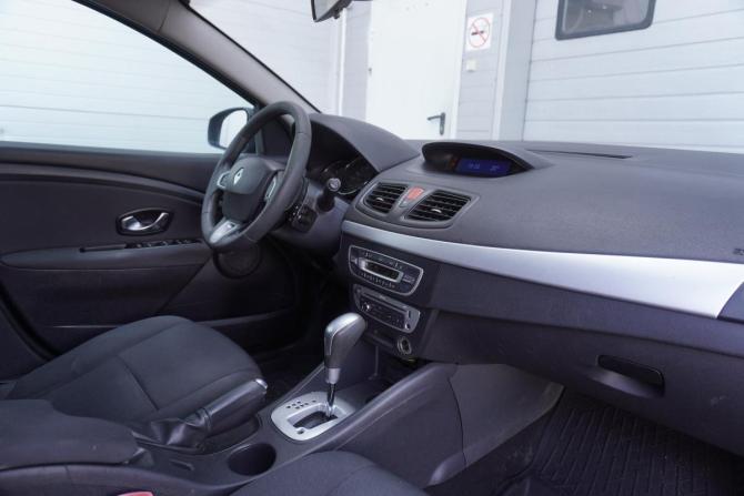 Renault Fluence I с пробегом 2010 года, цена 565 000 рублей, 191246 км, седан, Автокод Объявления