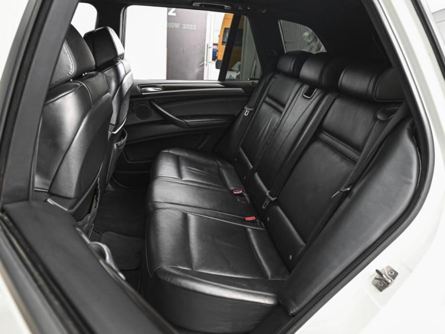 BMW X5 II (E70) Рестайлинг Ставрополь  - изображение 9