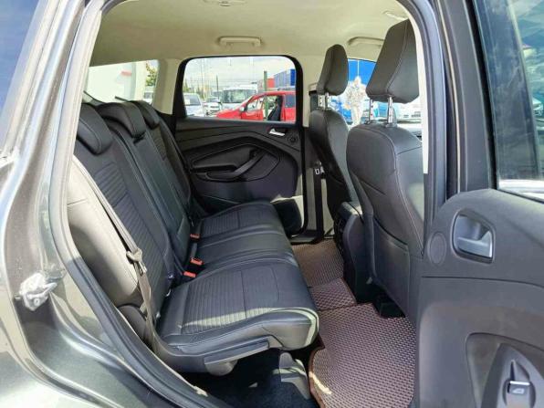 Ford Kuga II Рестайлинг с пробегом 2018 года, цена 1 575 000 рублей, 164234 км, внедорожник, Автокод Объявления