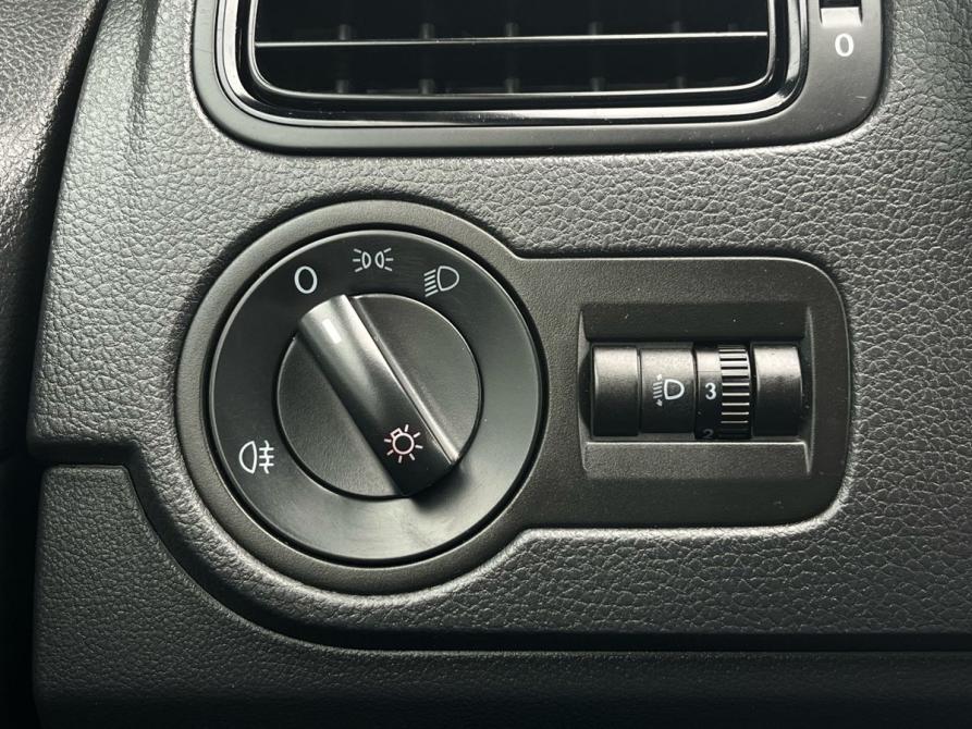 Volkswagen Polo V Калуга  - изображение 14