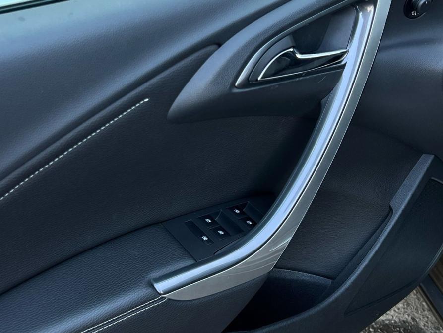 Opel Astra J Рестайлинг Волгоград  - изображение 12