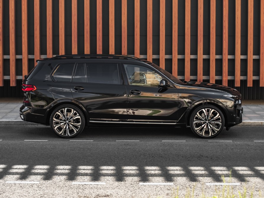 BMW X7 I (G07) Рестайлинг Москва  - изображение 9