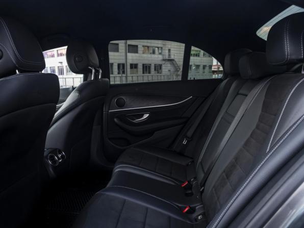 Mercedes-Benz E-Класс V (W213 S213 C238) Рестайлинг с пробегом 2020 года, цена 3 948 000 рублей, 80490 км, седан, Автокод Объявления