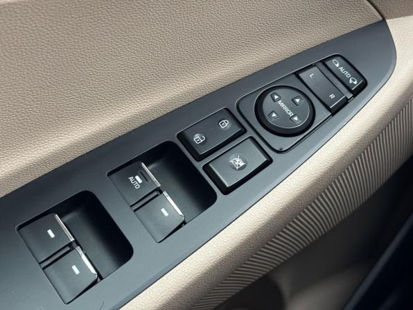 Hyundai Tucson III с пробегом 2017 года, цена 1 919 000 рублей, 139750 км, внедорожник, Автокод Объявления