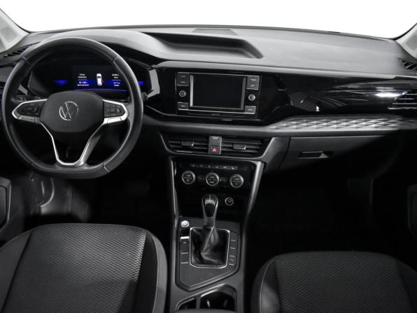 Volkswagen Taos I с пробегом 2021 года, цена 2 360 000 рублей, 57387 км, внедорожник, Автокод Объявления