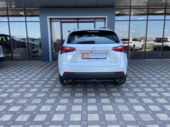 Lexus NX I с пробегом 2016 года, цена 2 485 000 рублей, 302061 км, внедорожник, Автокод Объявления