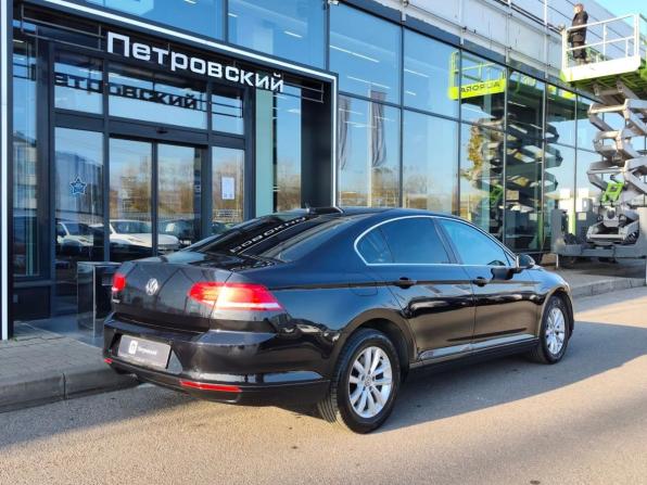 Volkswagen Passat B8 с пробегом 2018 года, цена 1 649 000 рублей, 157181 км, седан, Автокод Объявления