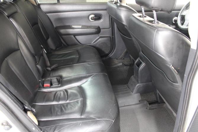 Nissan Tiida I с пробегом 2008 года, цена 377 000 рублей, 258568 км, хэтчбек, Автокод Объявления