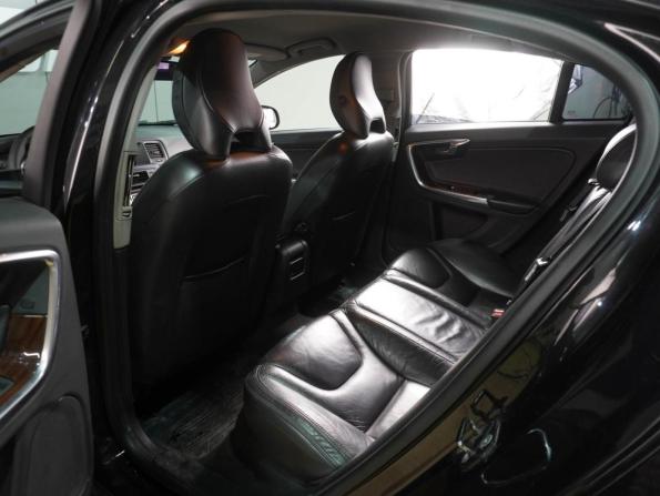 Volvo S60 II с пробегом 2010 года, цена 949 000 рублей, 242613 км, седан, Автокод Объявления