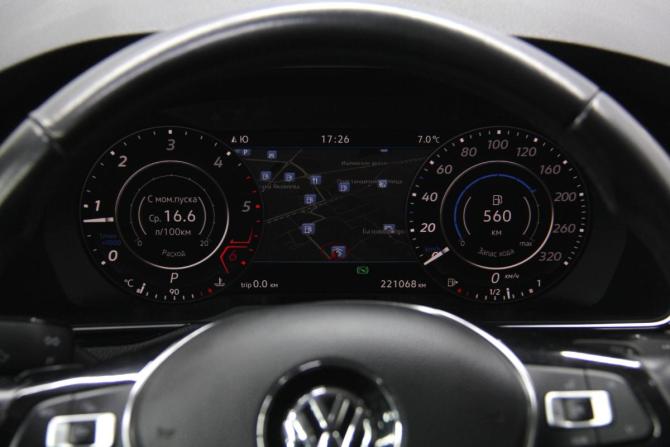 Volkswagen Passat B8 с пробегом 2018 года, цена 2 340 000 рублей, 221068 км, универсал, Автокод Объявления