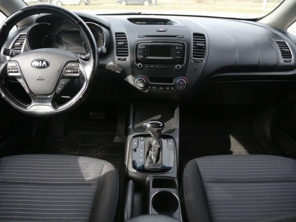 Kia Cerato III Рестайлинг (Classic) с пробегом 2018 года, цена 1 325 000 рублей, 167600 км, седан, Автокод Объявления