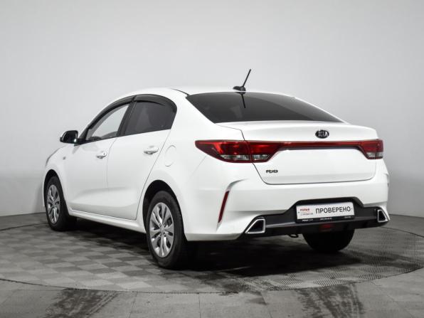 Kia Rio IV Рестайлинг с пробегом 2020 года, цена 1 630 000 рублей, 57440 км, седан, Автокод Объявления