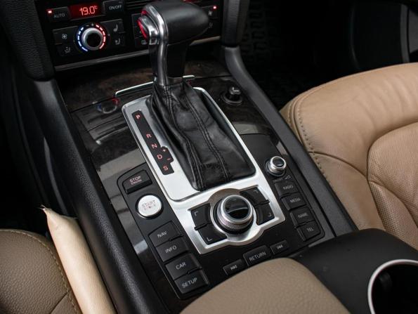 Audi Q7 I (4L) Рестайлинг с пробегом 2014 года, цена 2 915 000 рублей, 212512 км, внедорожник, Автокод Объявления