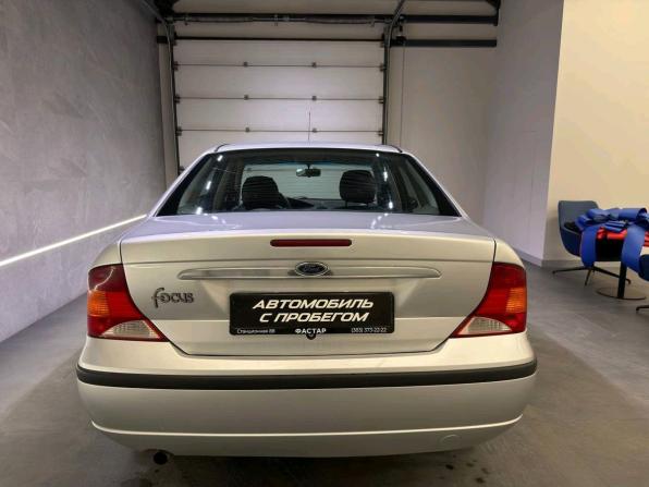 Ford Focus I Рестайлинг с пробегом 2005 года, цена 229 000 рублей, 199828 км, седан, Автокод Объявления