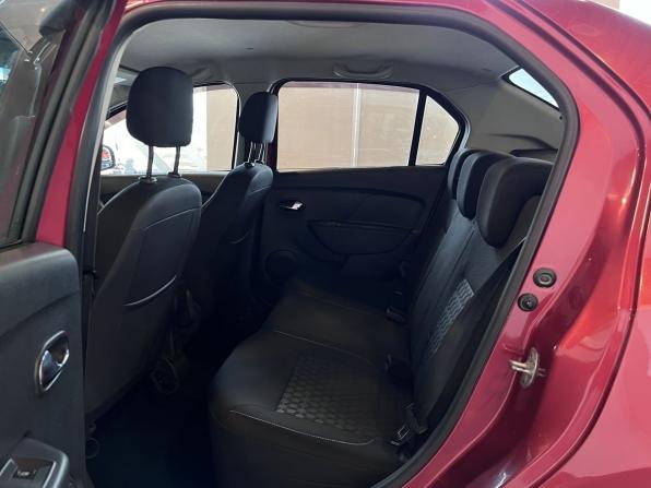 Renault Logan II с пробегом 2014 года, цена 591 000 рублей, 178870 км, седан, Автокод Объявления