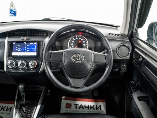 Toyota Corolla XI (E160 E170) Рестайлинг 2 с пробегом 2020 года, цена 1 350 000 рублей, 84120 км, универсал, Автокод Объявления