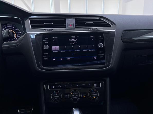 Volkswagen Tiguan II с пробегом 2018 года, цена 3 199 000 рублей, 97790 км, внедорожник, Автокод Объявления