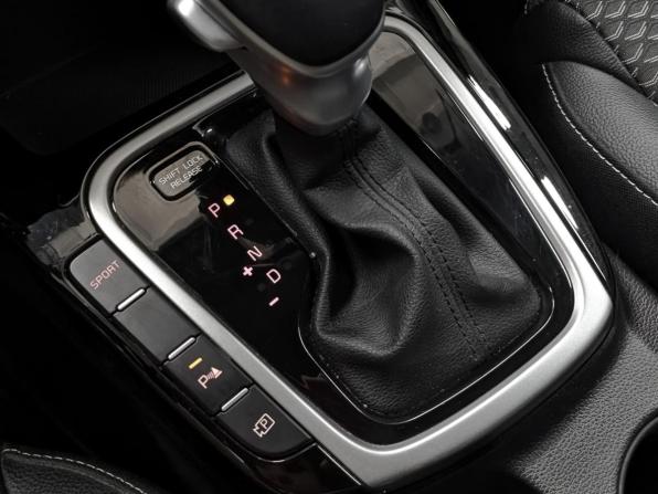 Kia Ceed III Рестайлинг с пробегом 2022 года, цена 2 300 000 рублей, 71000 км, универсал, Автокод Объявления