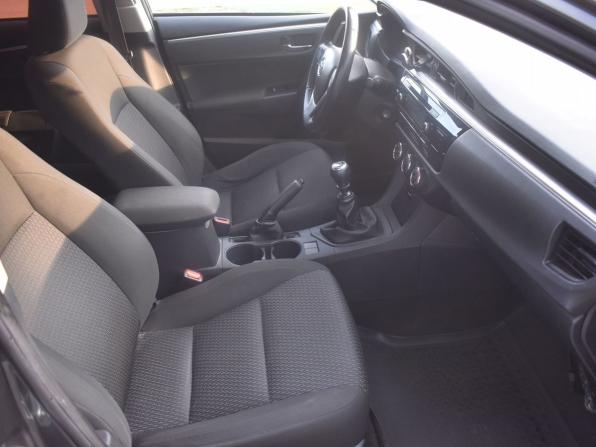 Toyota Corolla XI (E160 E170 E180) с пробегом 2015 года, цена 1 030 000 рублей, 111254 км, седан, Автокод Объявления
