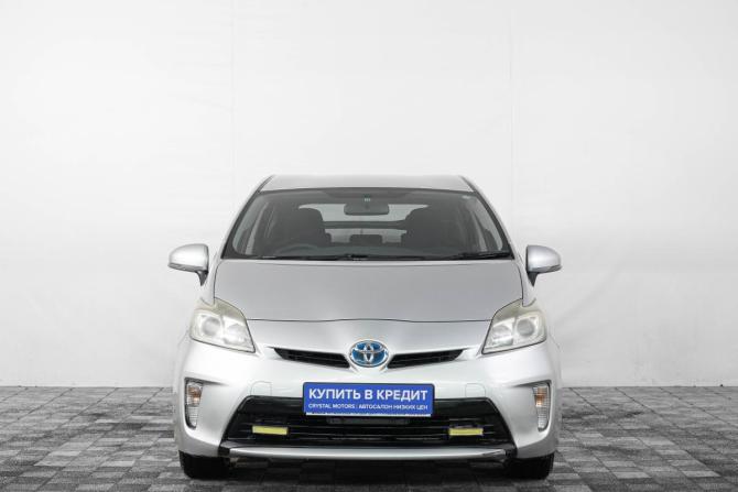 Toyota Prius III Рестайлинг (XW30) с пробегом 2012 года, цена 1 049 000 рублей, 187000 км, лифтбек, Автокод Объявления