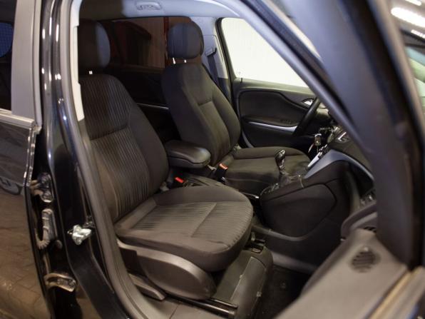 Opel Zafira C с пробегом 2013 года, цена 1 075 000 рублей, 242426 км, компактвэн, Автокод Объявления