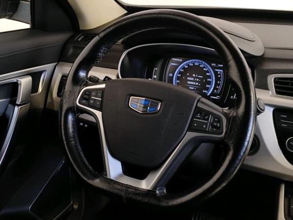 Geely Atlas I с пробегом 2022 года, цена 1 769 000 рублей, 109087 км, внедорожник, Автокод Объявления