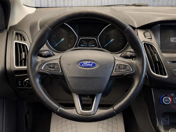 Ford Focus III Рестайлинг с пробегом 2017 года, цена 1 137 000 рублей, 97184 км, хэтчбек, Автокод Объявления