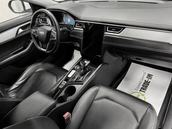 JAC J7 I с пробегом 2023 года, цена 1 295 000 рублей, 41897 км, лифтбек, Автокод Объявления
