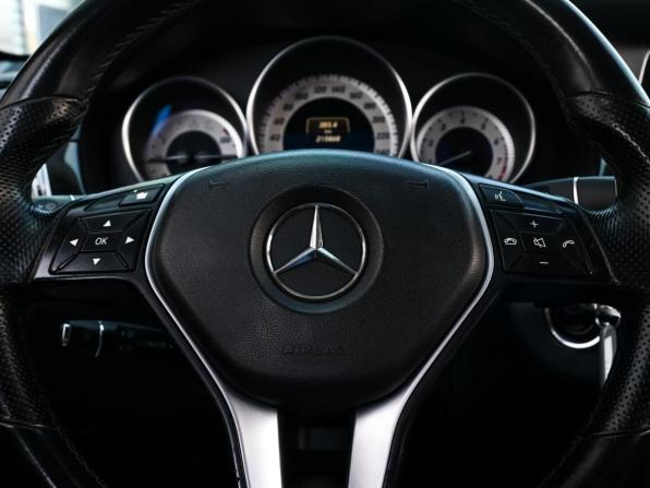 Mercedes-Benz E-Класс IV (W212 S212 C207) Рестайлинг с пробегом 2014 года, цена 1 869 000 рублей, 215868 км, седан, Автокод Объявления