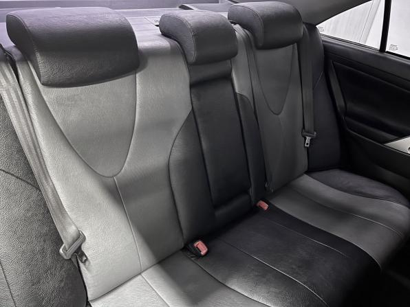 Toyota Camry VI (XV40) Рестайлинг с пробегом 2011 года, цена 1 095 000 рублей, 322494 км, седан, Автокод Объявления