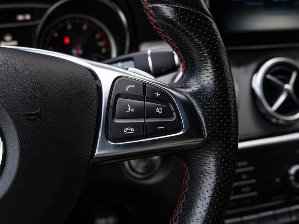 Mercedes-Benz GLA I (X156) Рестайлинг с пробегом 2018 года, цена 2 640 000 рублей, 80638 км, внедорожник, Автокод Объявления