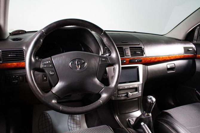 Toyota Avensis II Рестайлинг с пробегом 2007 года, цена 829 000 рублей, 214000 км, седан, Автокод Объявления