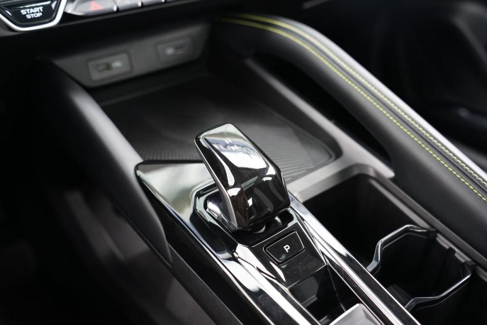 Geely Coolray I Рестайлинг Крым  - изображение 11