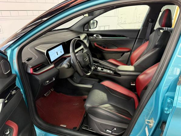 Geely Coolray I Рестайлинг с пробегом 2023 года, цена 2 000 000 рублей, 76000 км, внедорожник, Автокод Объявления